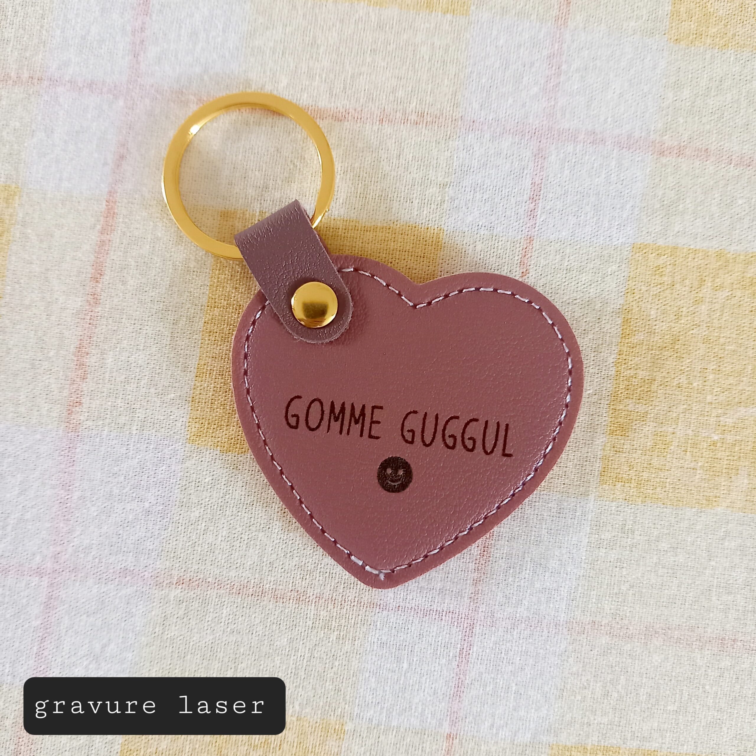 porte-clés personnalisé coeur gravure laser