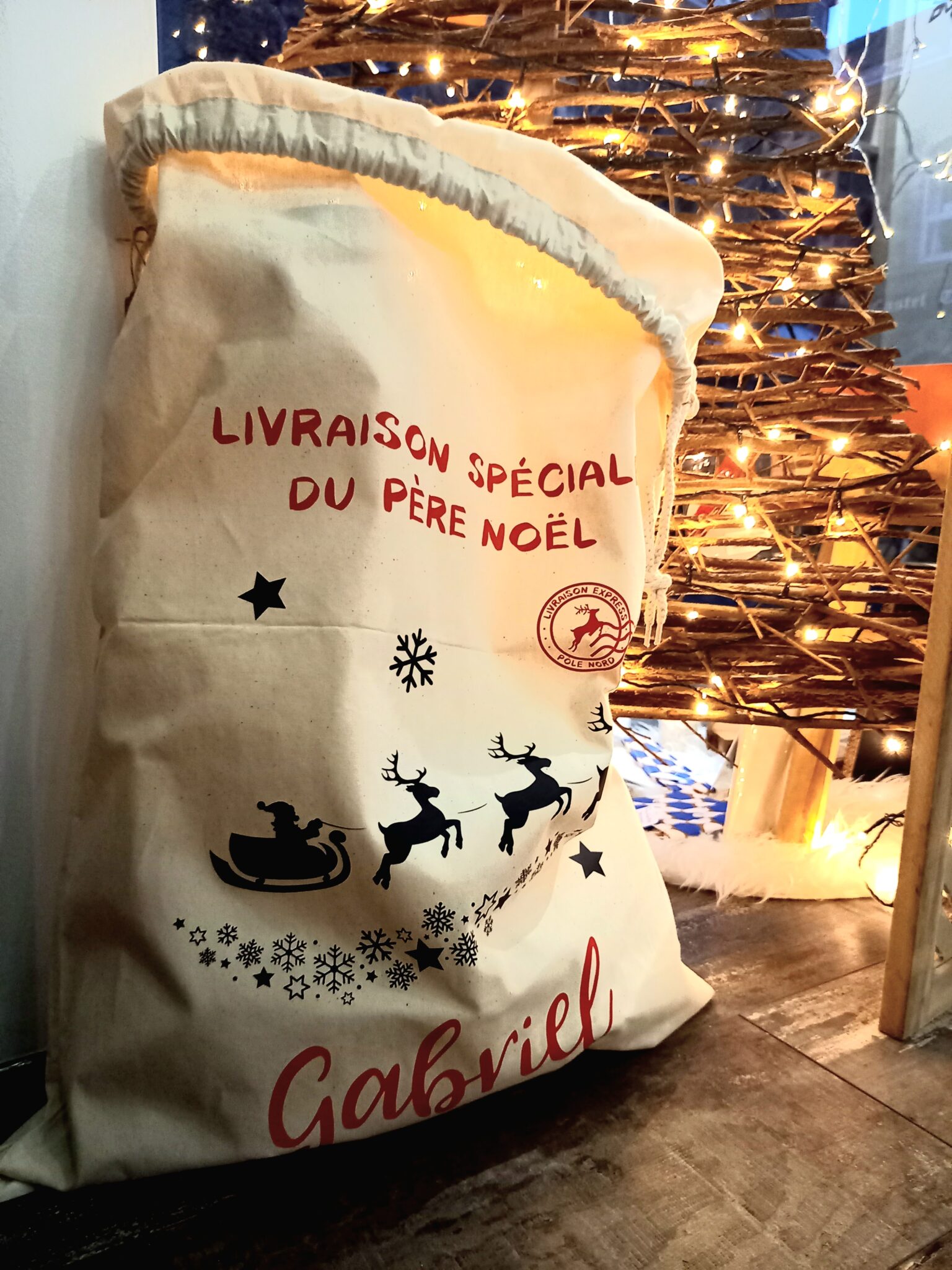 hotte-livraison-rennes-traineau-pere-noel